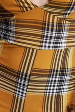 Load image into Gallery viewer, ፕላይድ ቪ-አንገት ፓላዞዞ ዝላይፕት