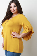 Load image into Gallery viewer, አንድ ነፃ Keyhole Ruffle አዲስ ይታያል ከፍተኛ
