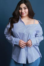 Load image into Gallery viewer, Pinstripe Asymmetrical ሽያጭ አዝራር-የሚሰጡዋቸውን ከፍተኛ
